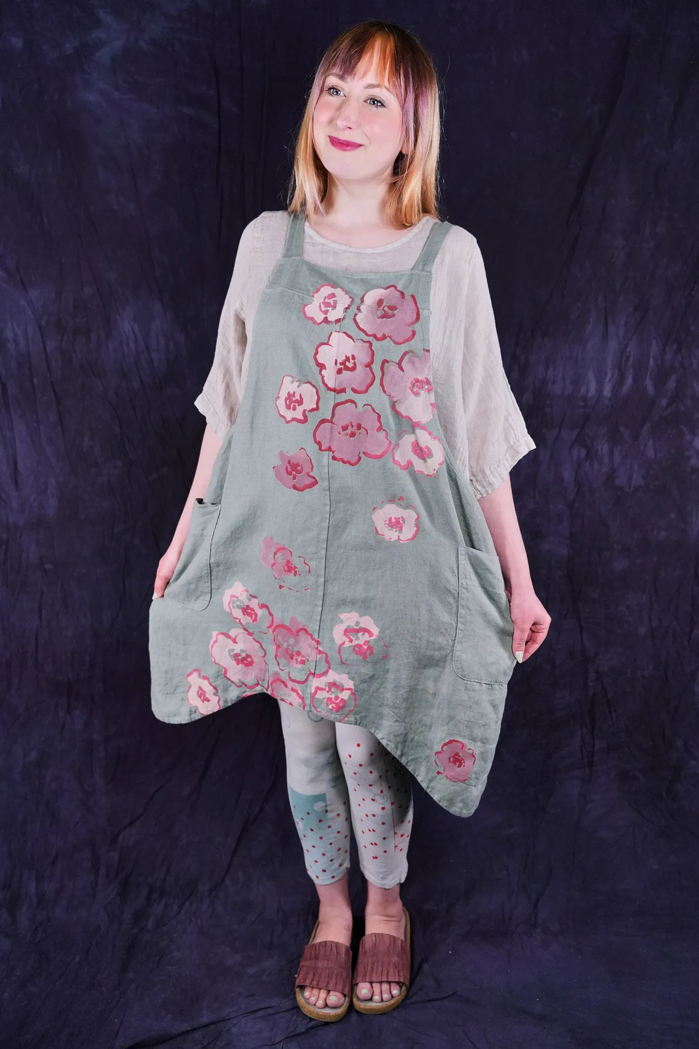 6202 Stockholm Apron Olive Sage-P