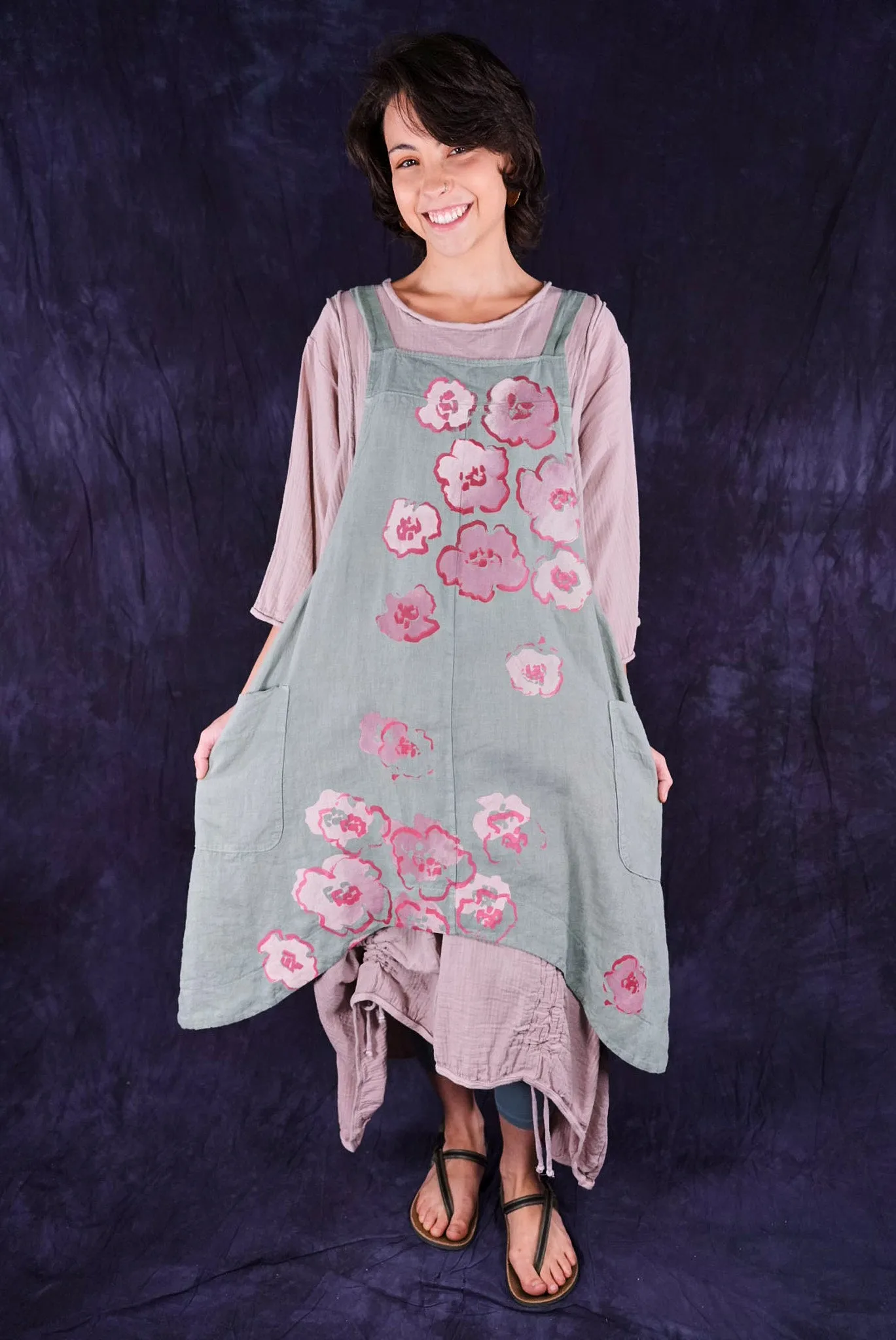 6202 Stockholm Apron Olive Sage-P