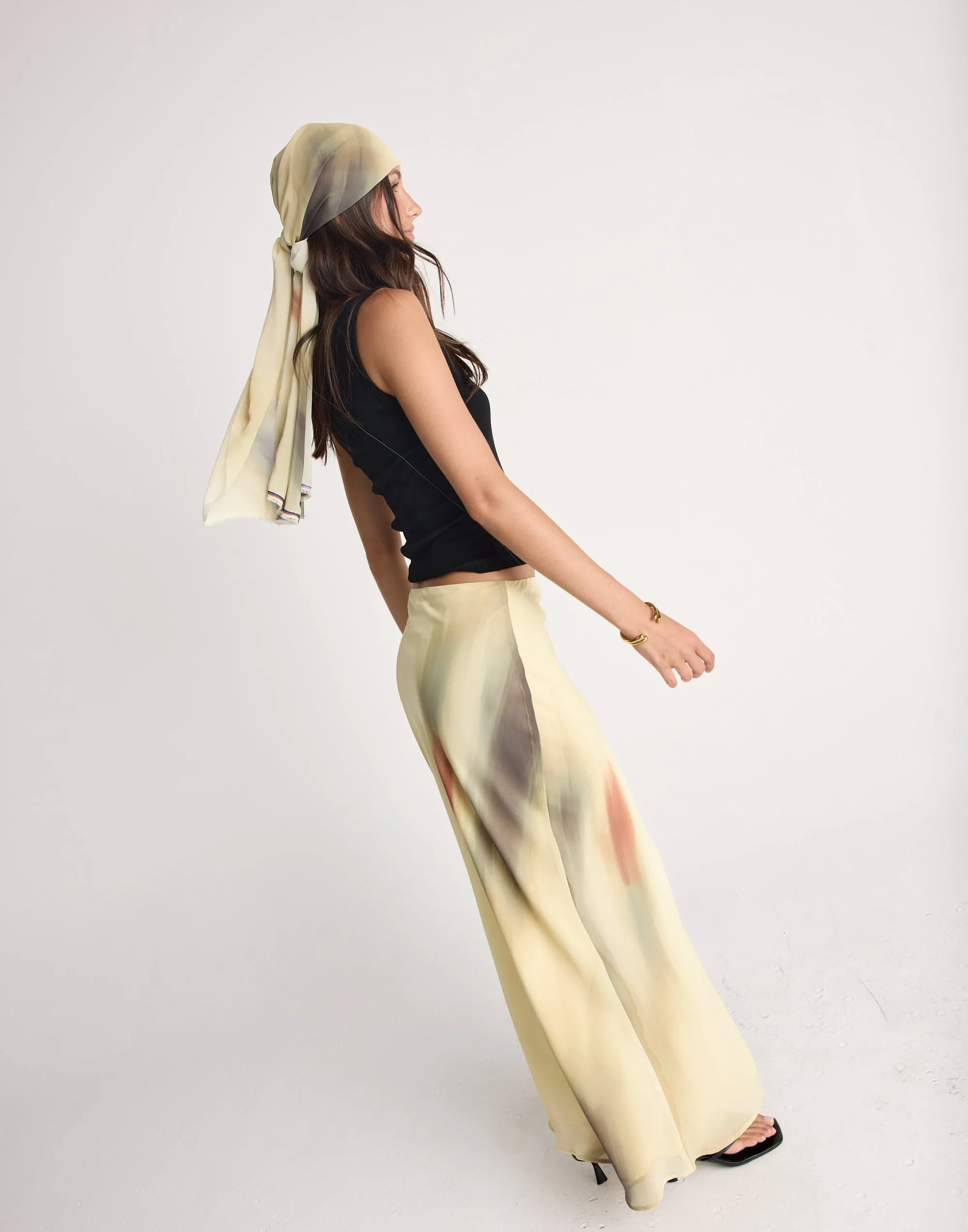 Adrina Maxi Skirt (Magnolia)
