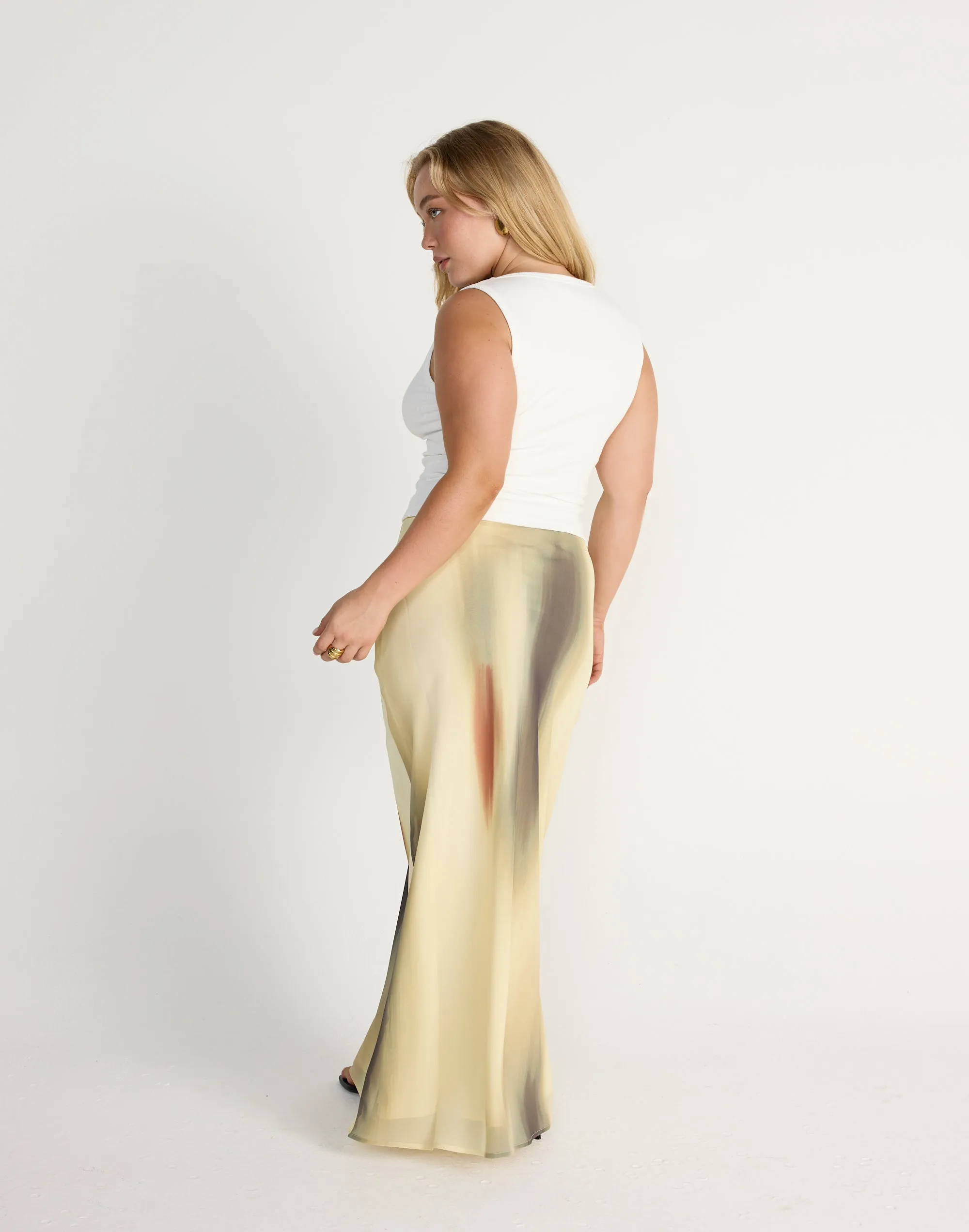 Adrina Maxi Skirt (Magnolia)