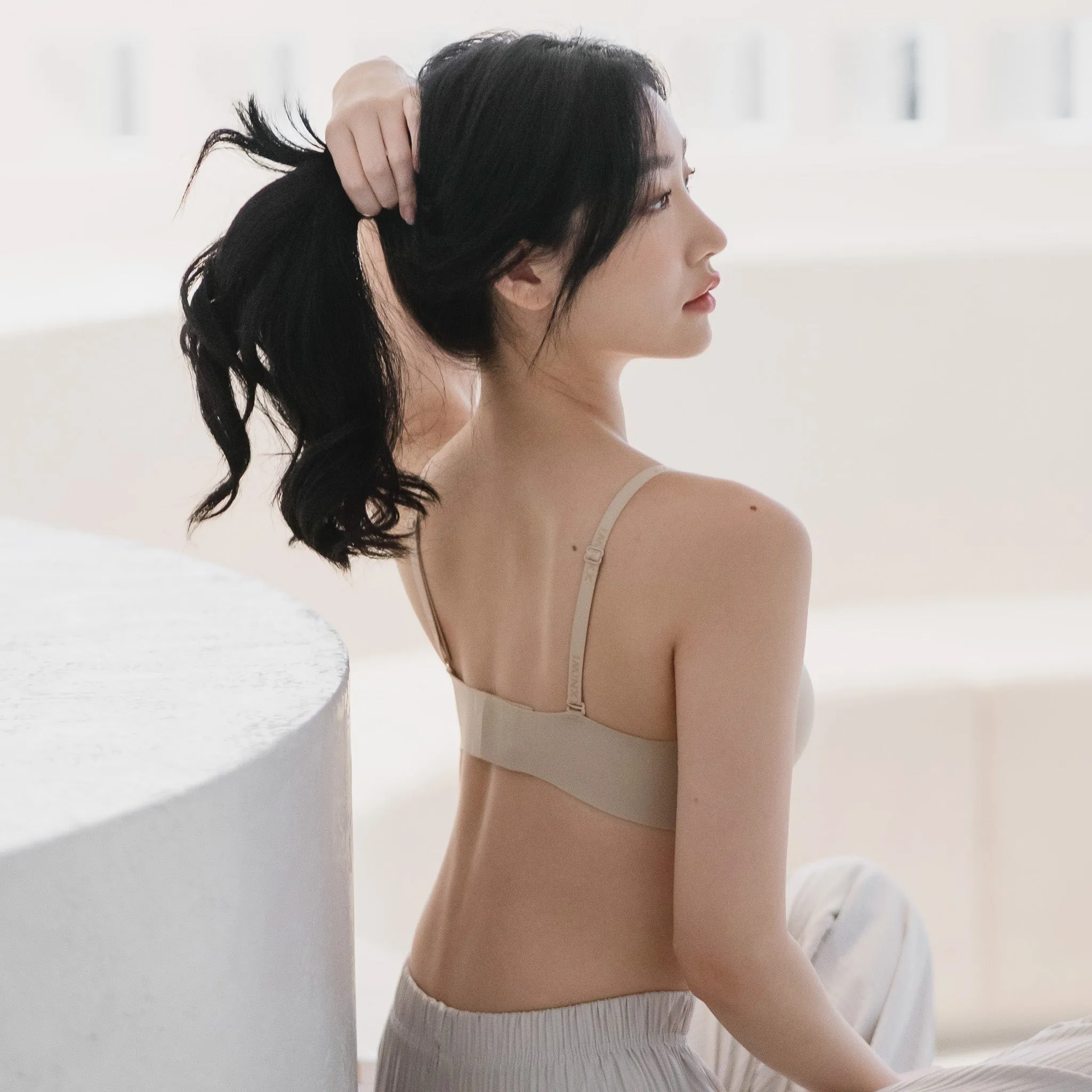 Air-ee Seamless Bra in Almond Nude - Square Neck (Signature Edition)