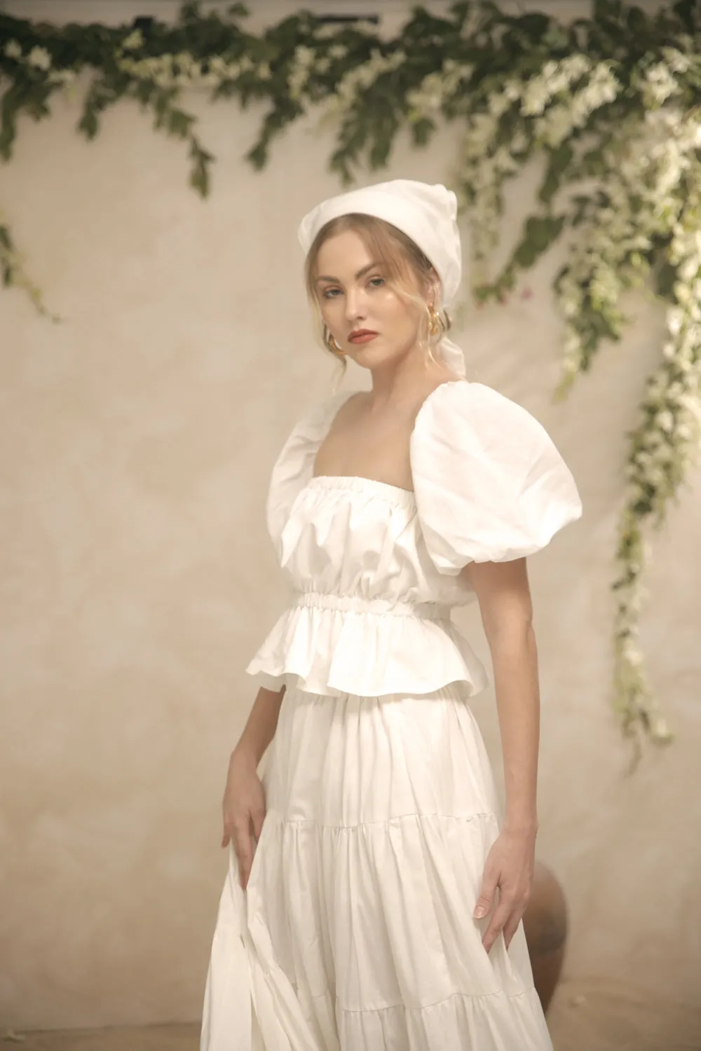 ALBA SET Balloon Sleeve Gartered Top with Four-Layer Midi Skirt (White Linen)