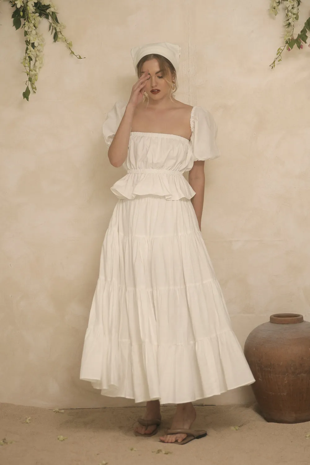 ALBA SET Balloon Sleeve Gartered Top with Four-Layer Midi Skirt (White Linen)