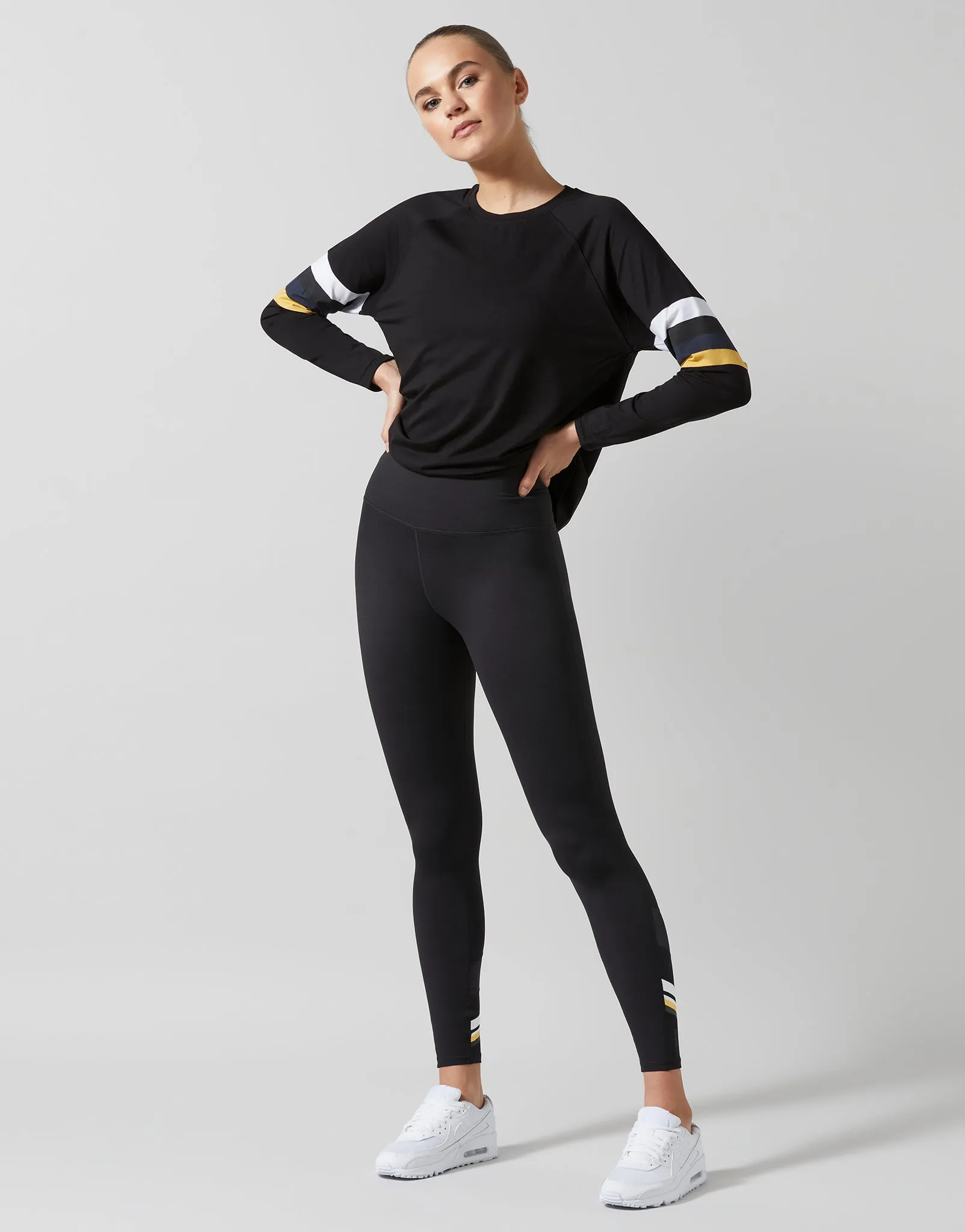 Anna Long Sleeved Tee in Black