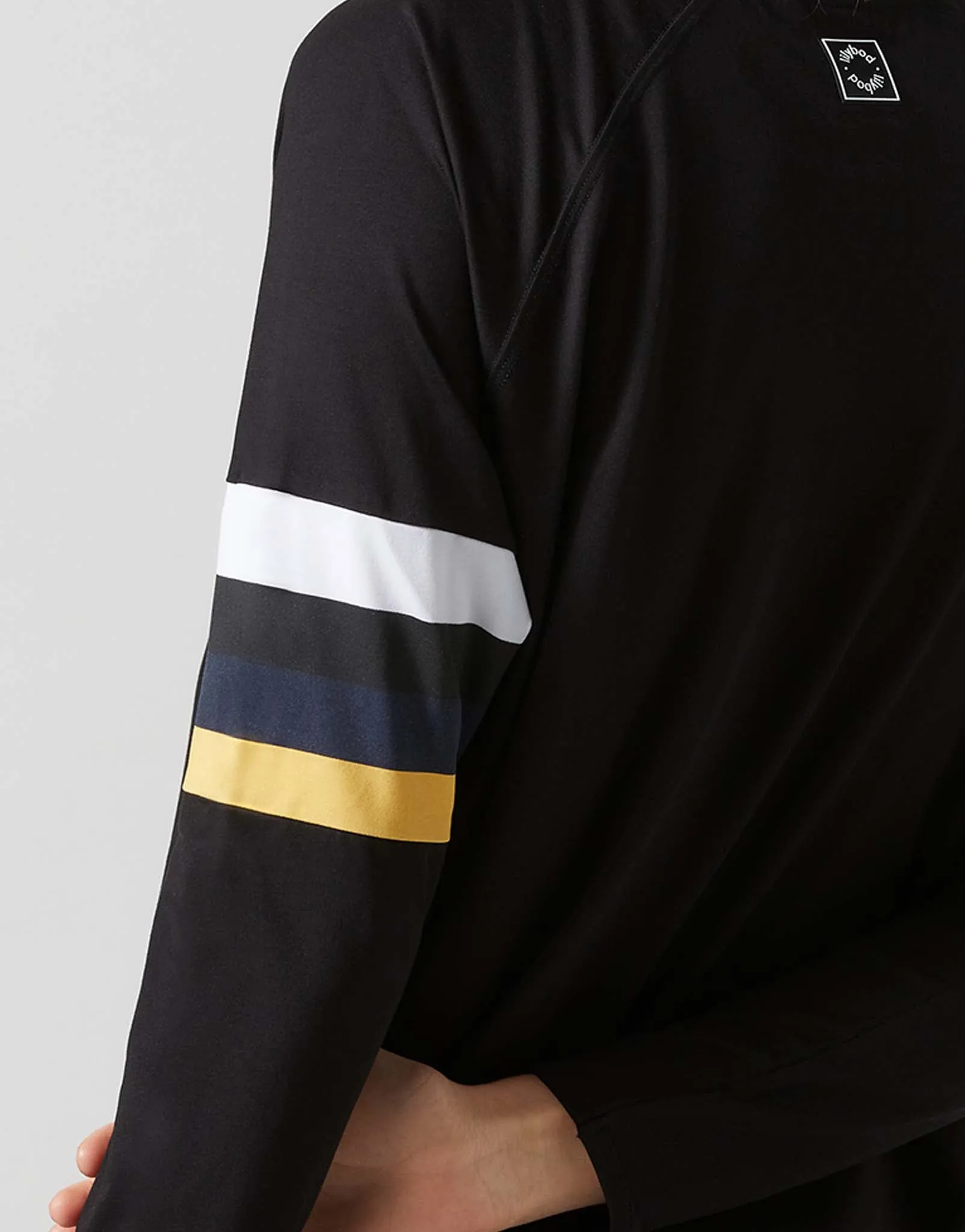 Anna Long Sleeved Tee in Black