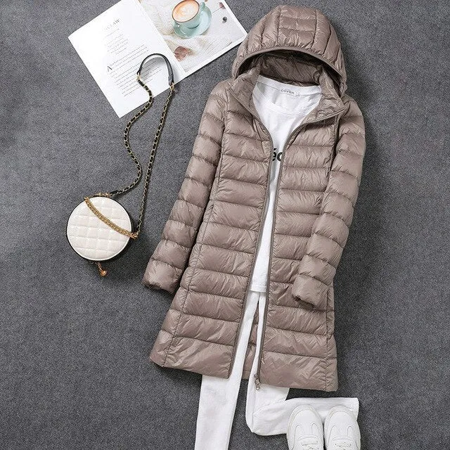 Arianna - Winterjacke mit abnehmbarer Kapuze