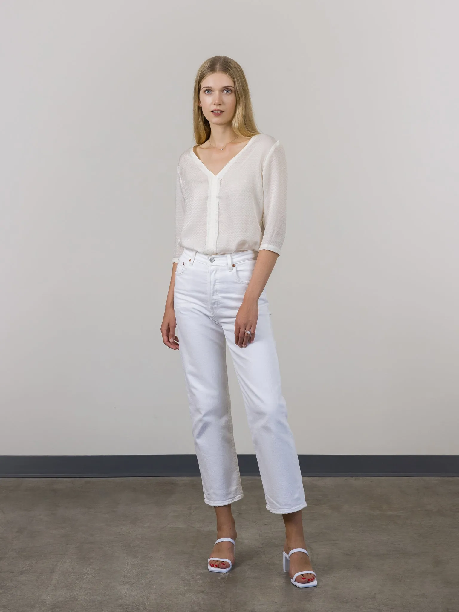Ava V-Neck Blouse Ivory