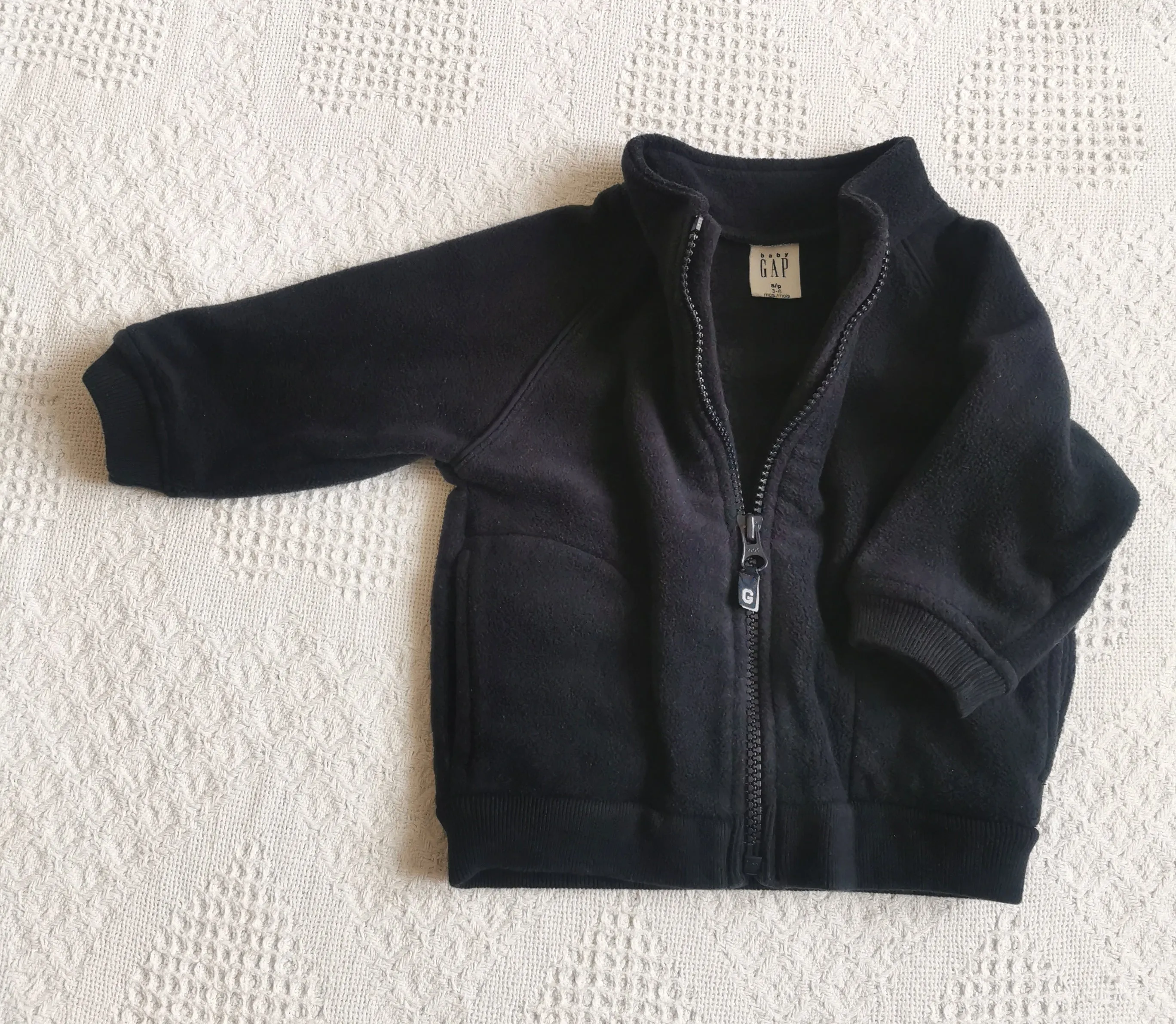 BABY BOY SIZE 3/6 MONTHS - Baby GAP, Navy Blue Fleece Zippered Jacket EUC B30