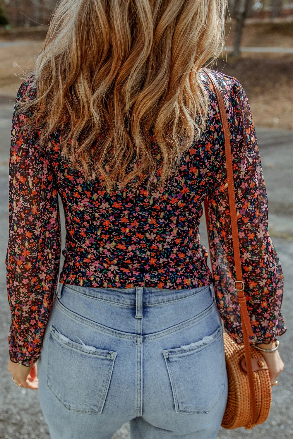 Black V Neck Bubble Sleeve Floral Top