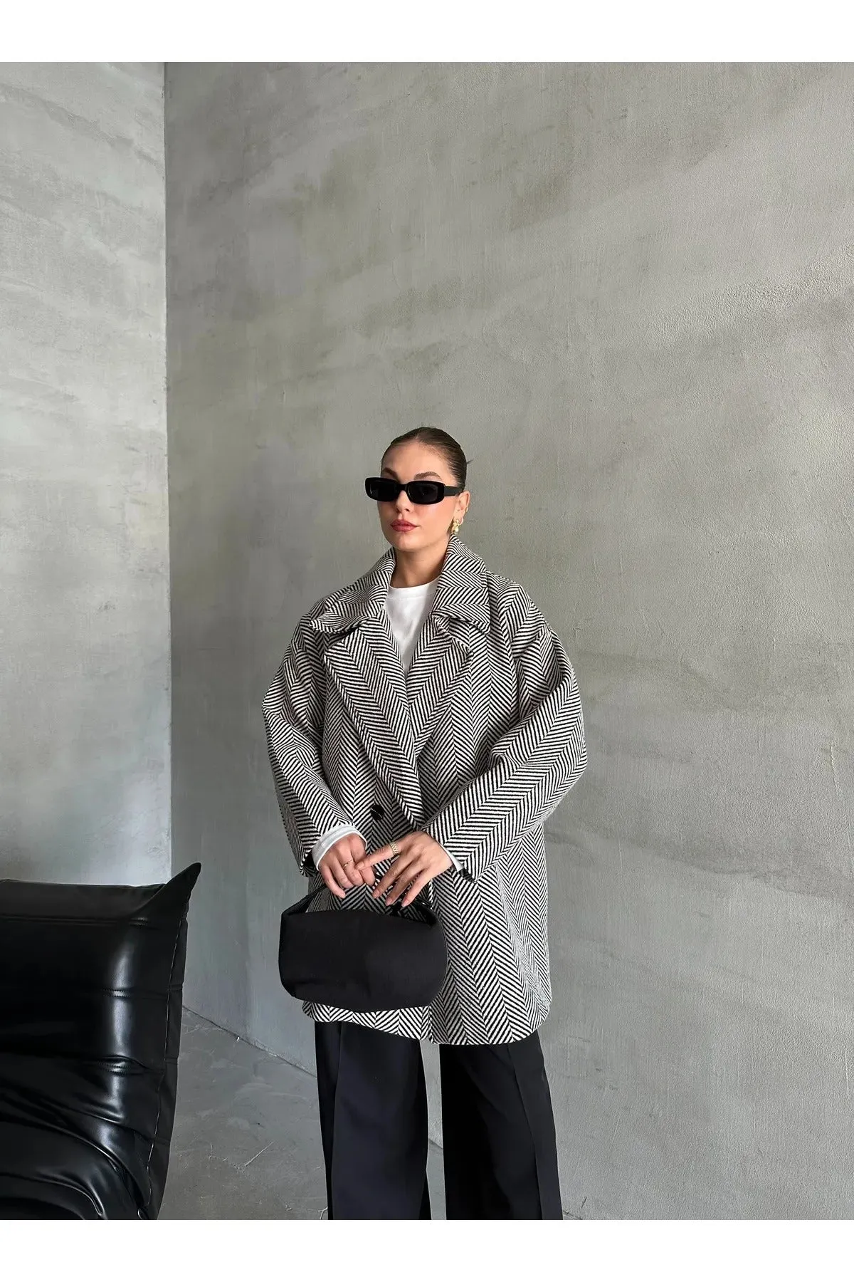 Cashmere Style Button Up Jacket – Classic Long Sleeve Coat with Double Pockets