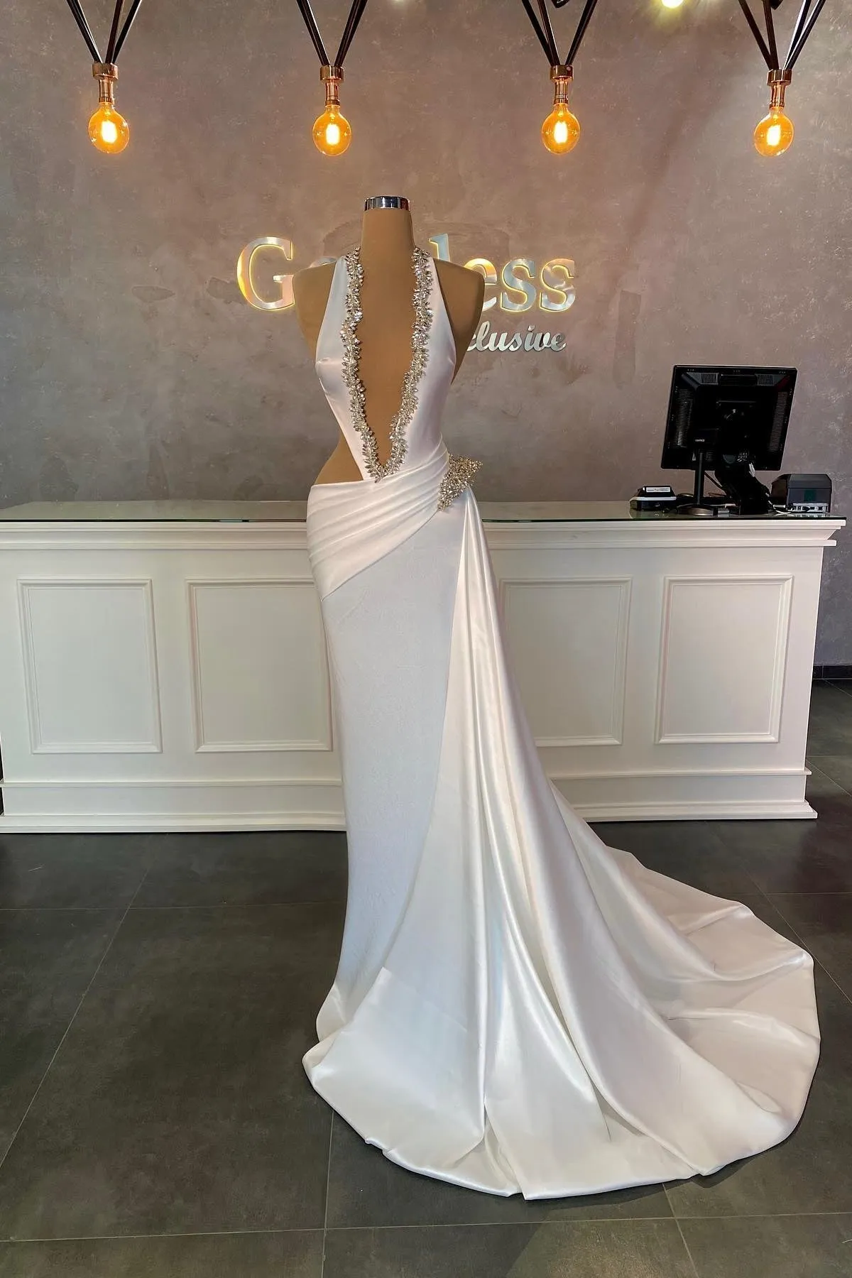 Classic A-line Satin Sleeveless Halter Evening Gown Long