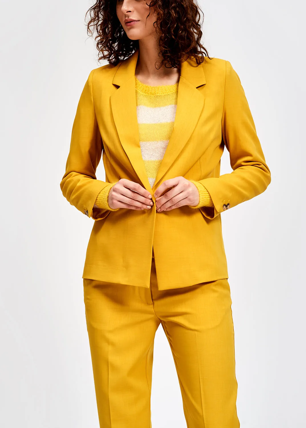 Classic yellow blazer