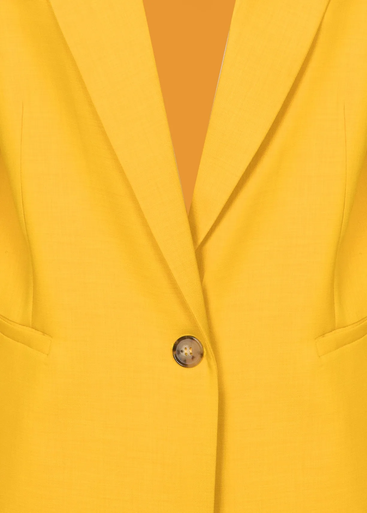 Classic yellow blazer