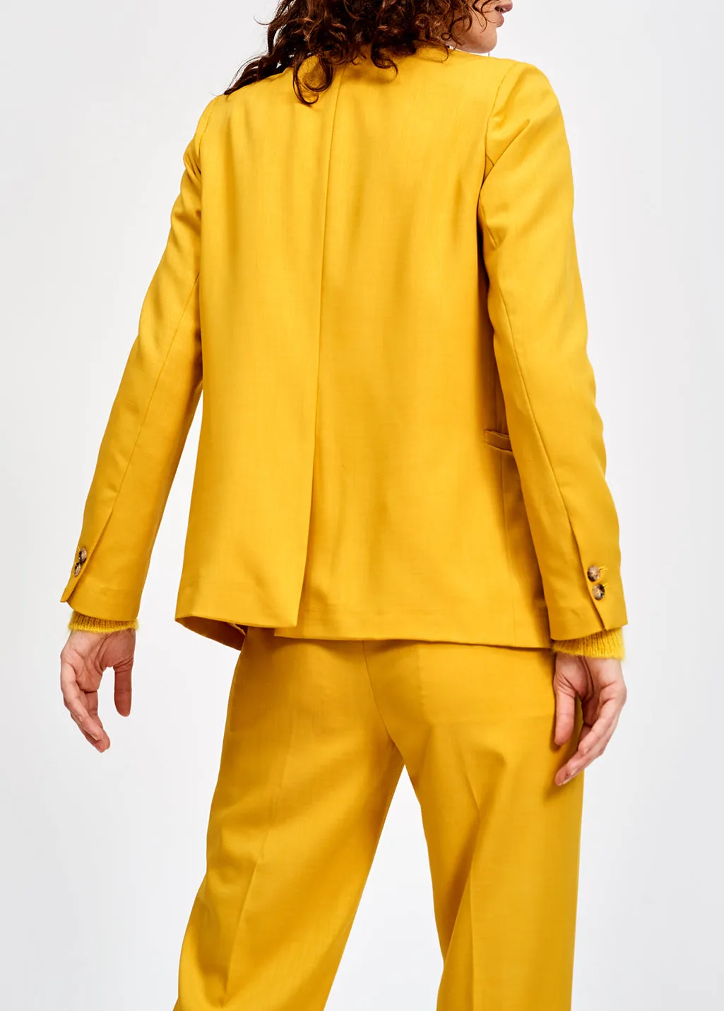 Classic yellow blazer