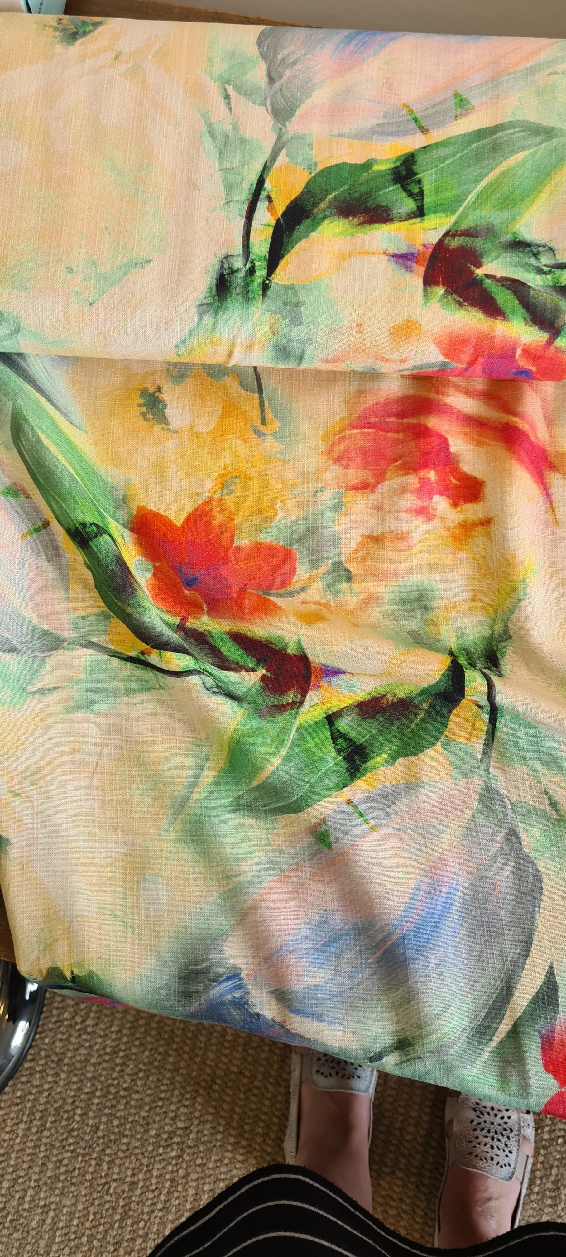 Flower on Yellow  Linen