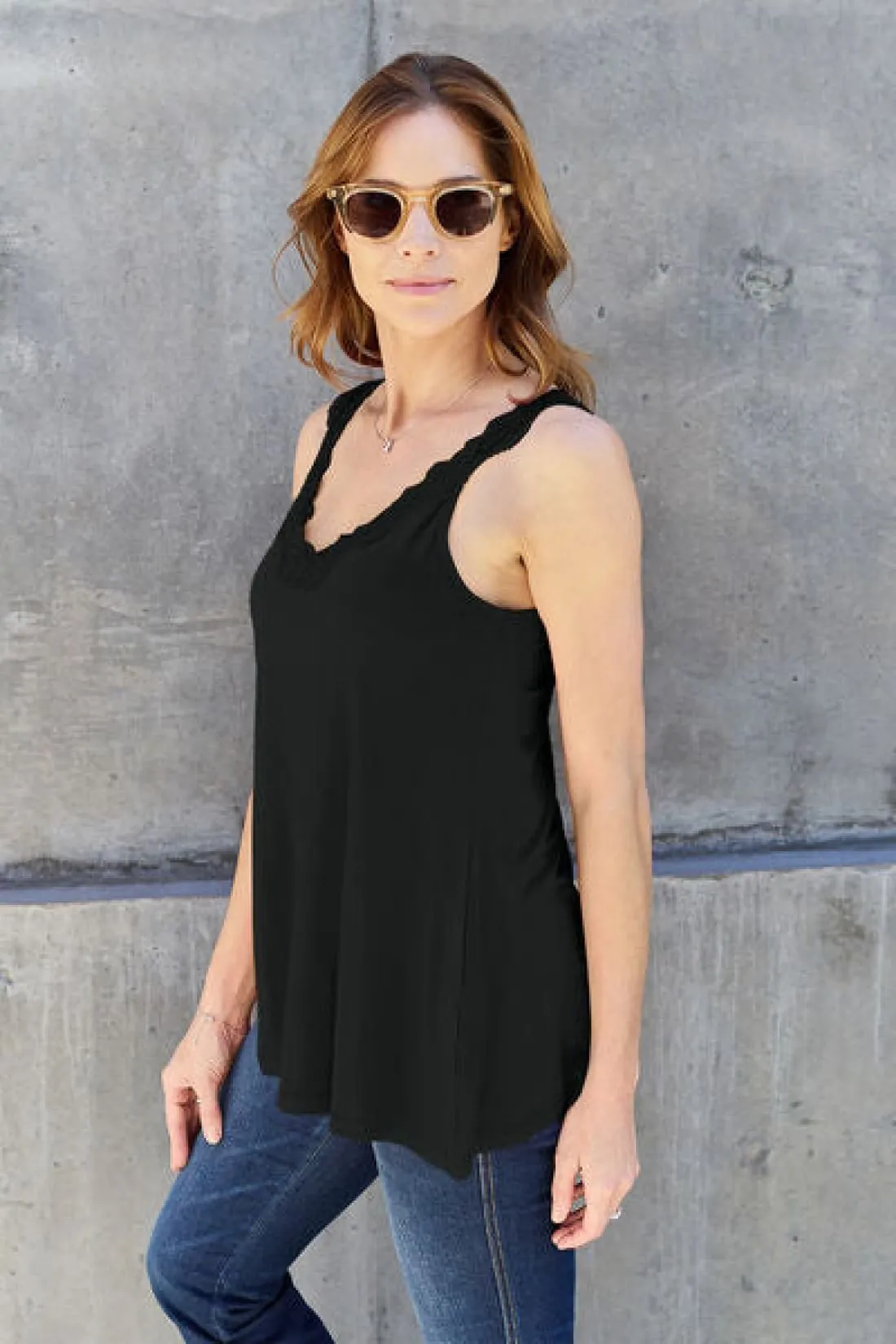 Lace Trimmed V-Neck Cutout Cami