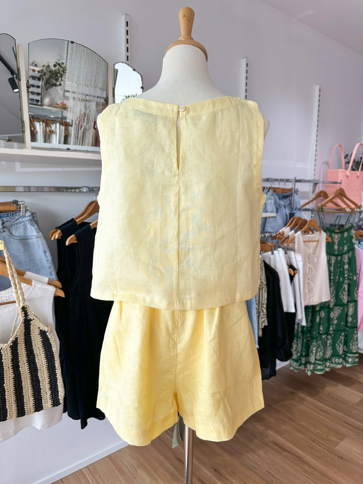 Lola Linen Top