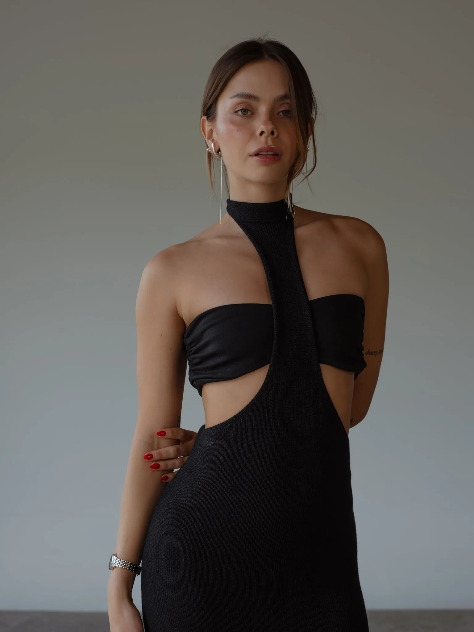 NECK COVER DRESS - BLACK