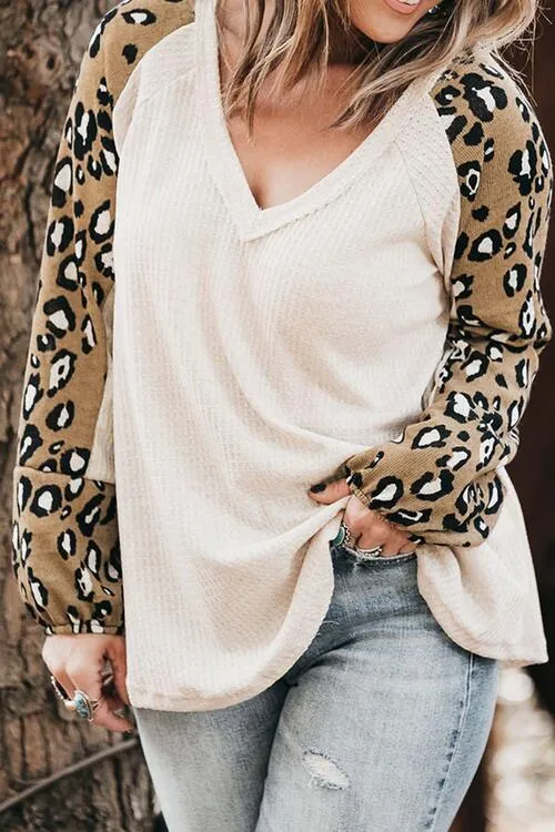 Plus Size Leopard Print V-Neck Raglan Sleeve Blouse