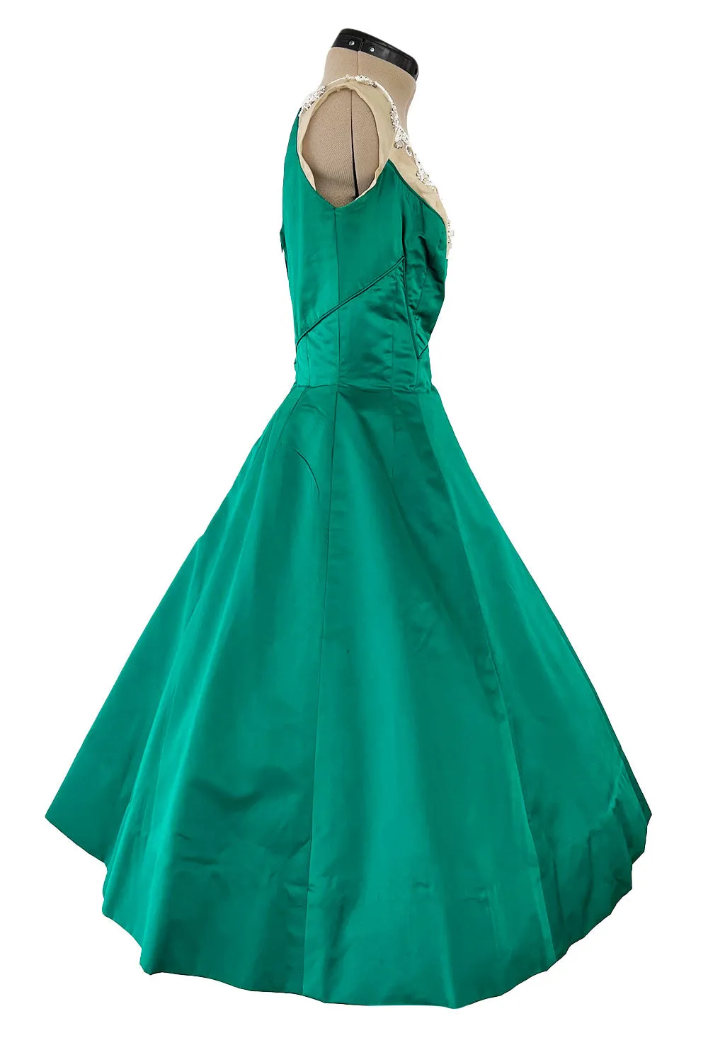 Pretty Little 1950s Jobere New York Brilliant Green Silk Satin Dress w Bead & Rhinestone Detail