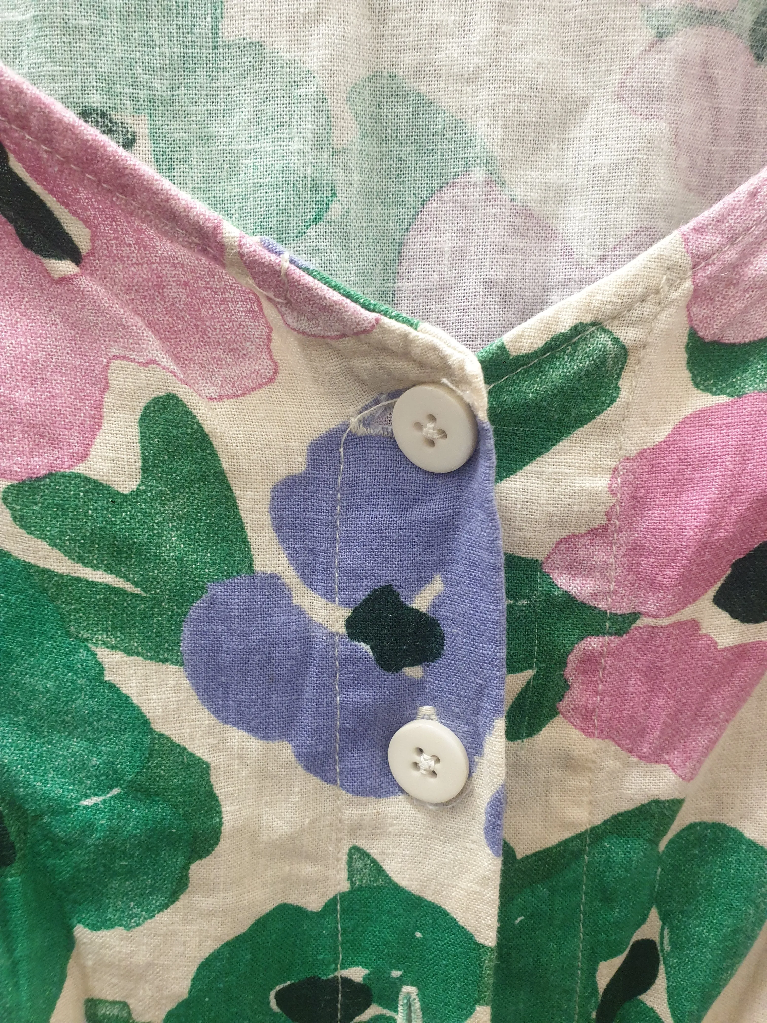 Princess Highway flattering floral half sleeve dress size 10