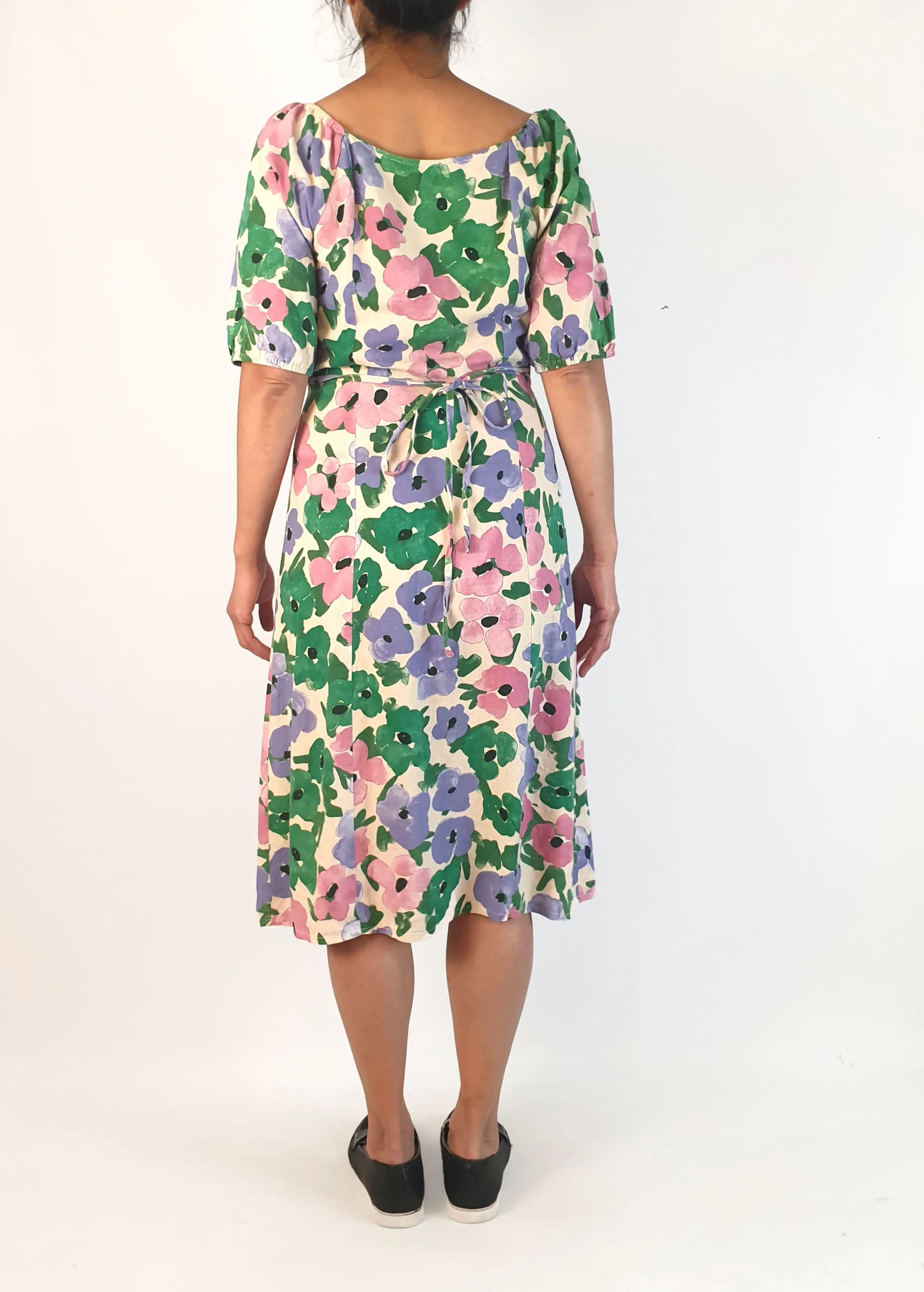Princess Highway flattering floral half sleeve dress size 10