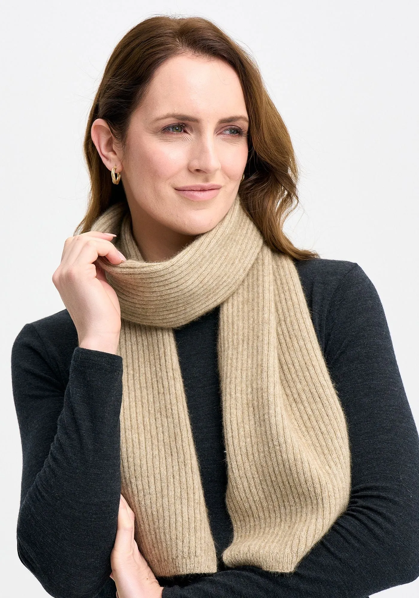 RIBBED SCARF