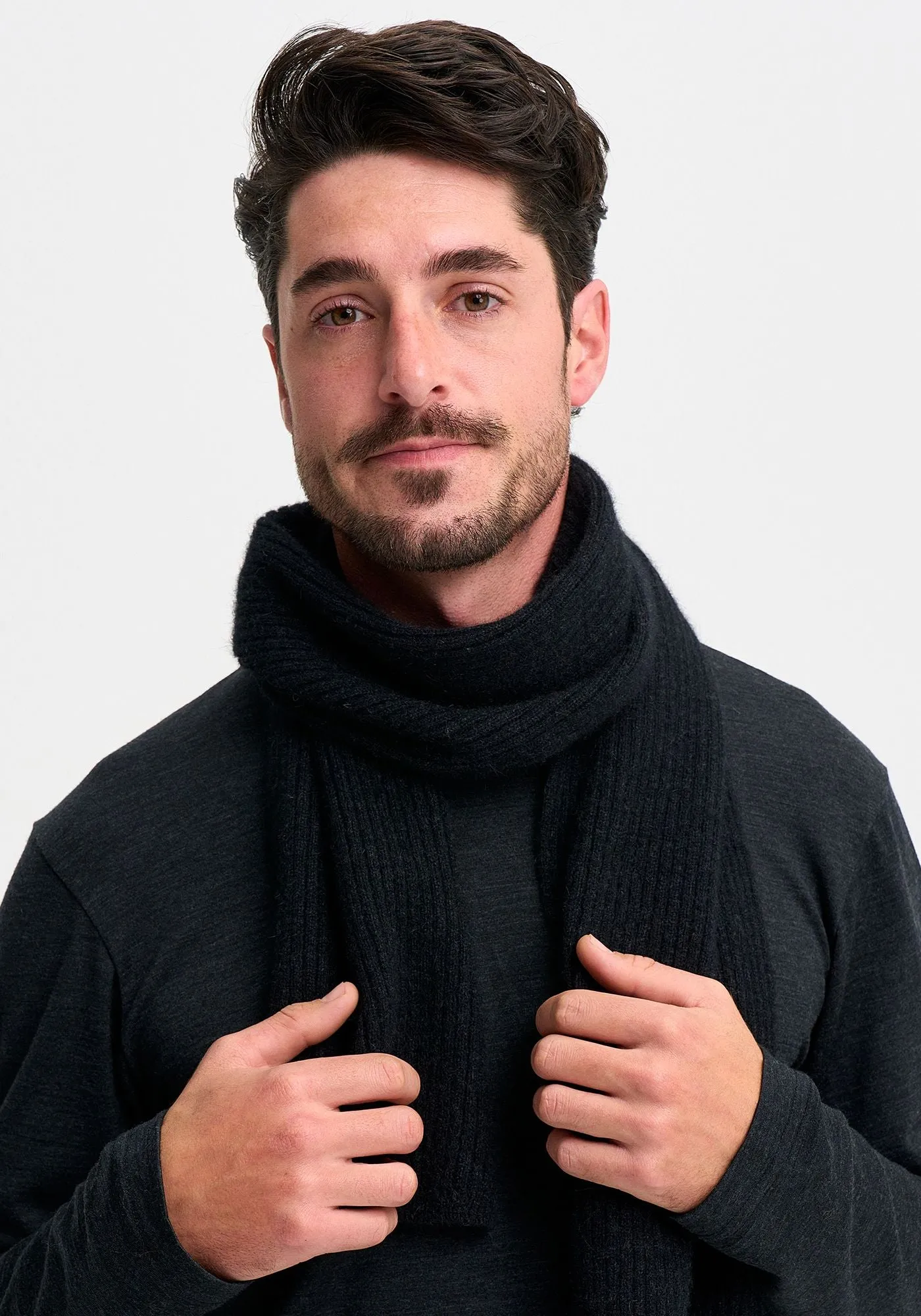 RIBBED SCARF