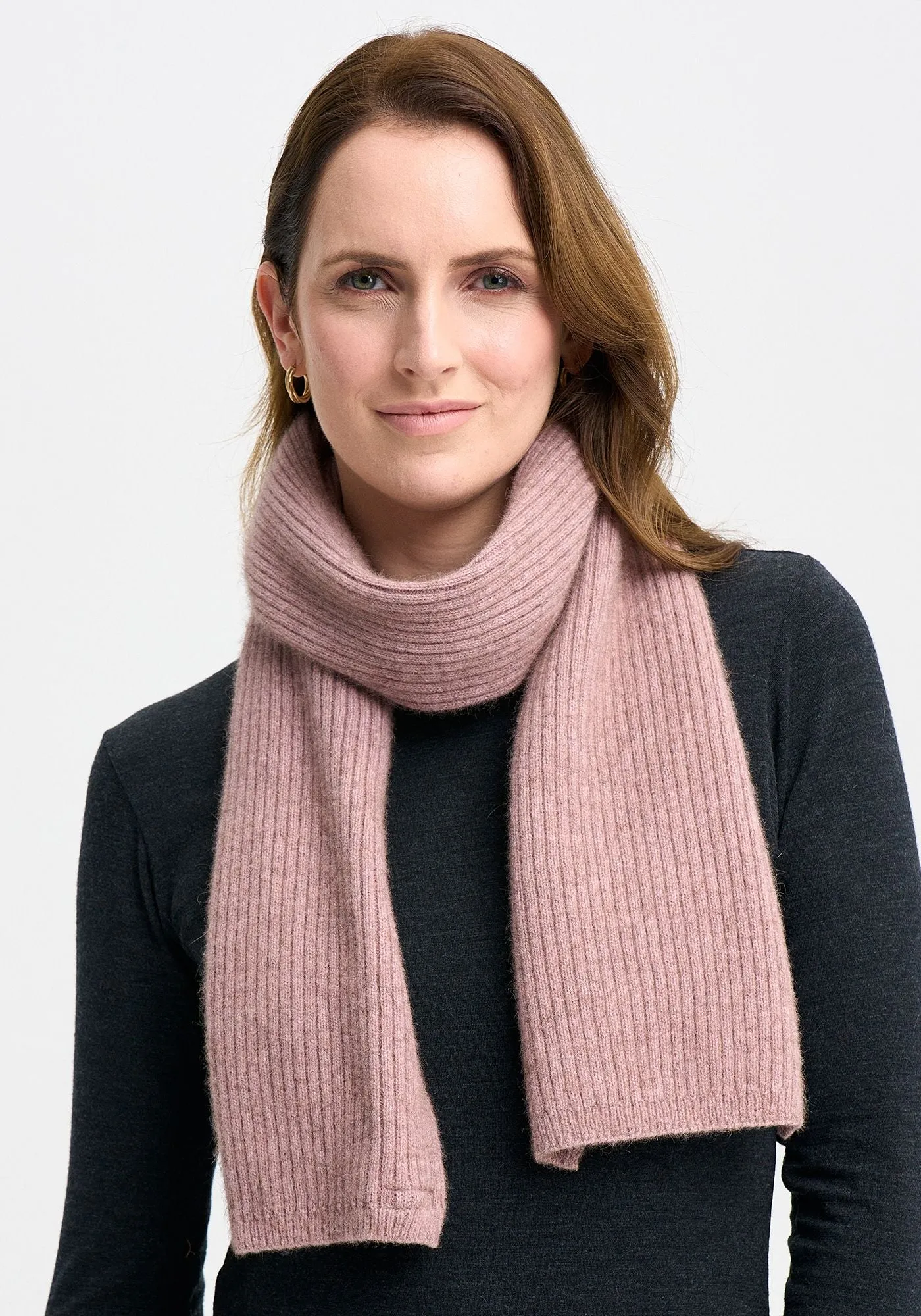 RIBBED SCARF