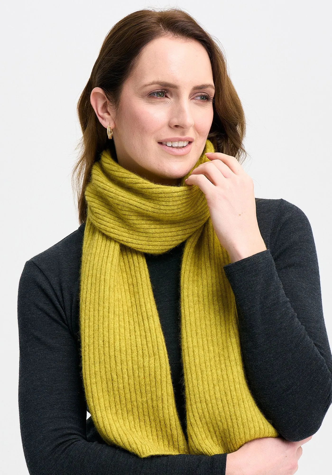 RIBBED SCARF