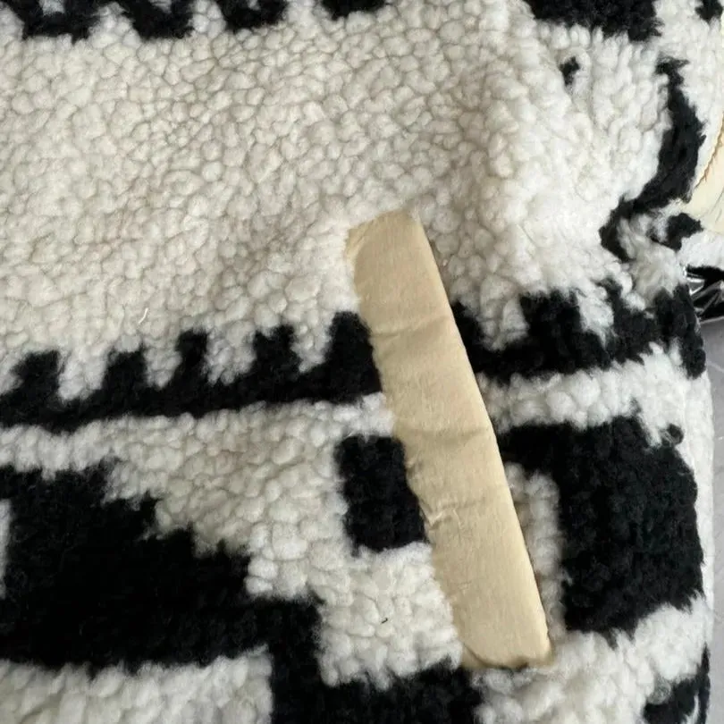 Rui Collarless Reversible Teddy Quilted Jacket