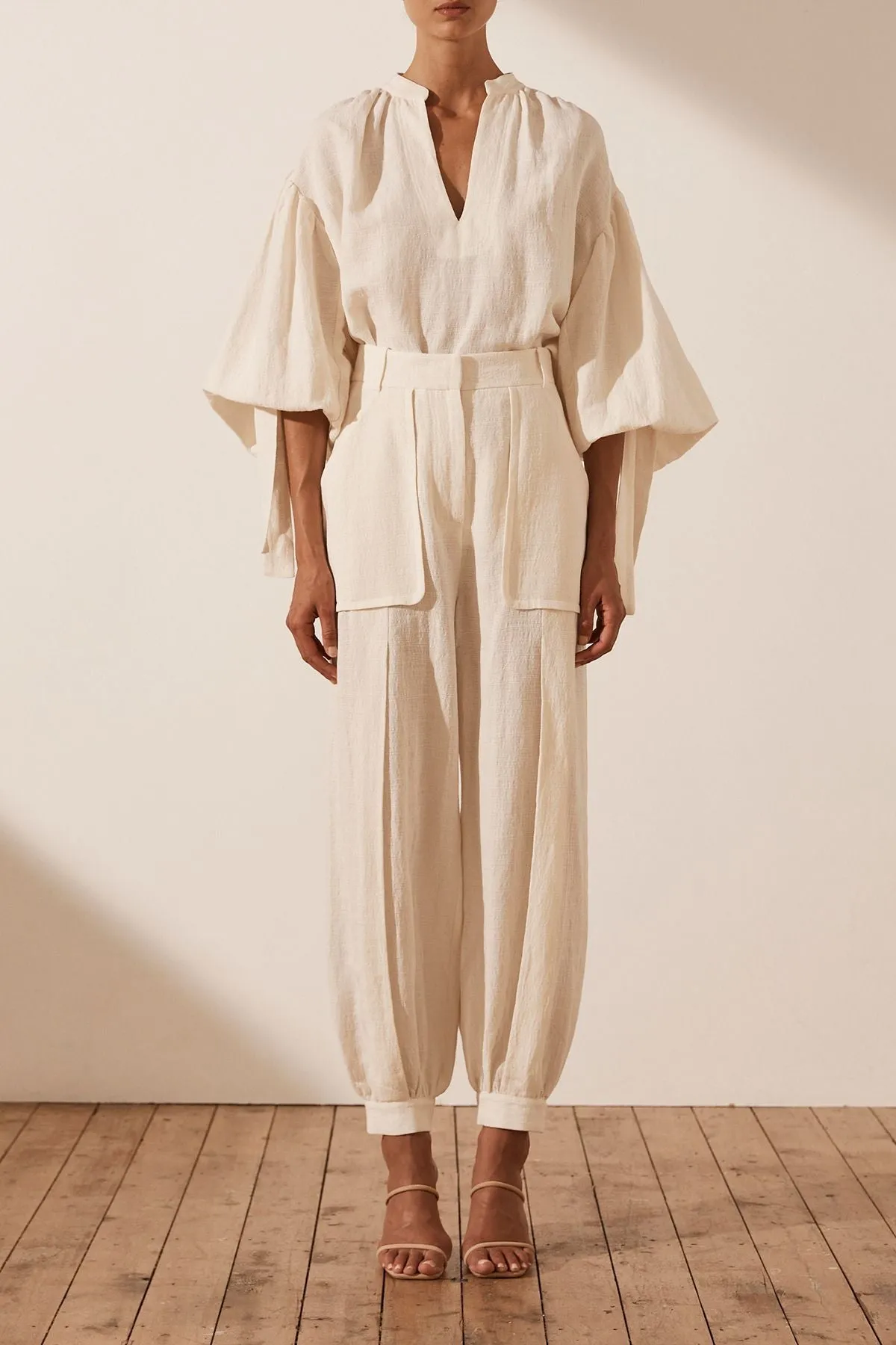 Shona Joy Brigitte Balloon Sleeve Shirt - Tofu