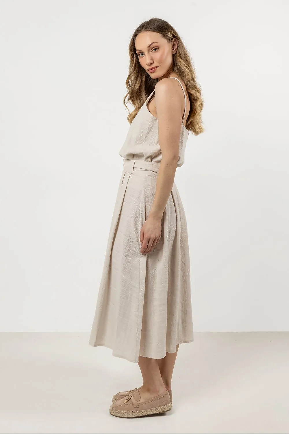Skirt awama