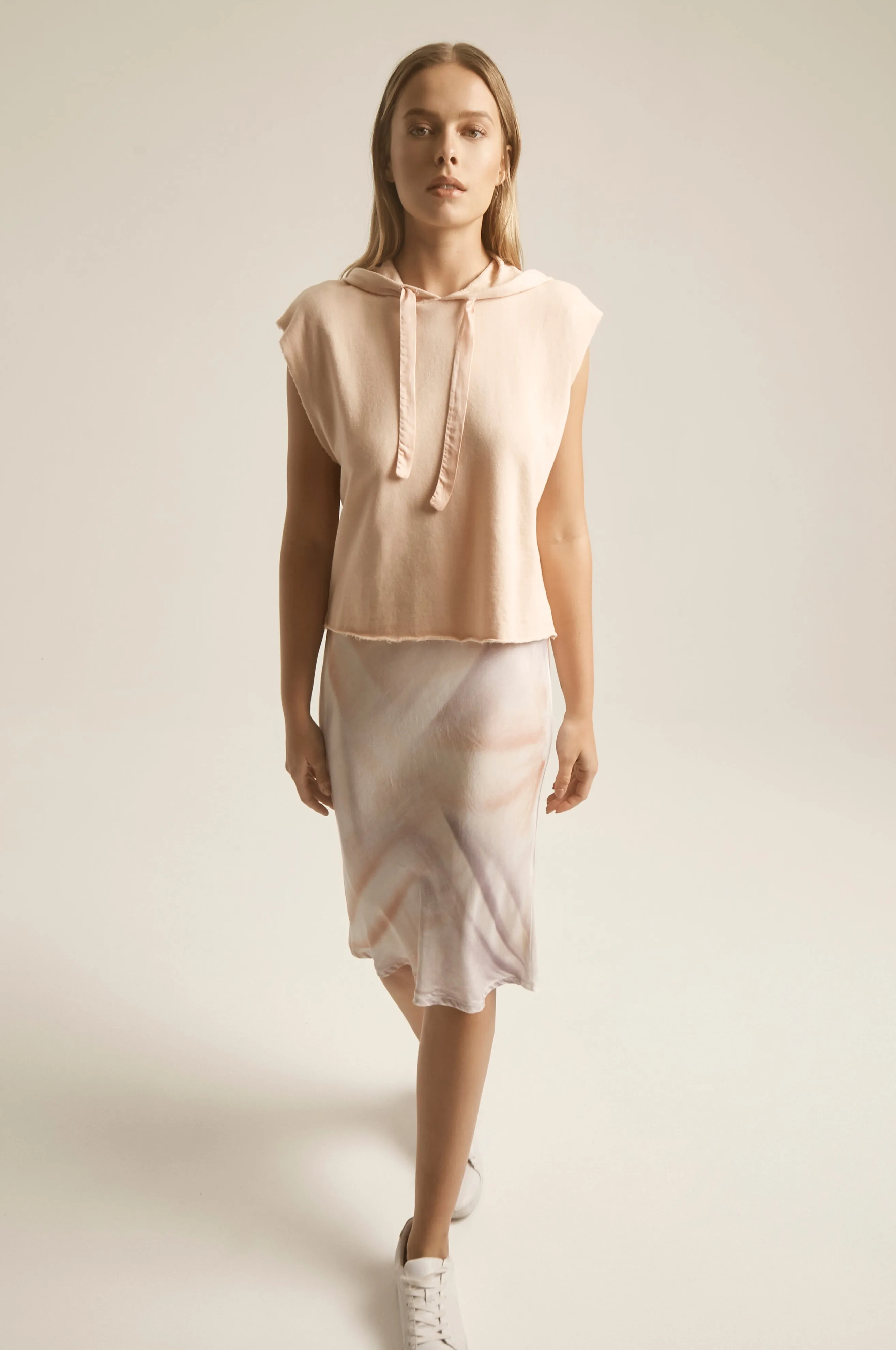 Sleeveless Crop Hoodie