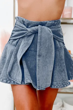 Style Mentor Tie-Waist Denim Mini Skort (Washed Denim)
