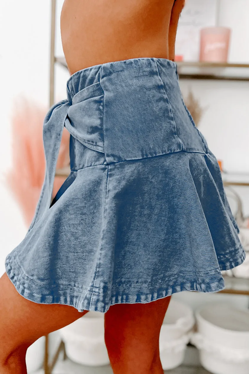 Style Mentor Tie-Waist Denim Mini Skort (Washed Denim)