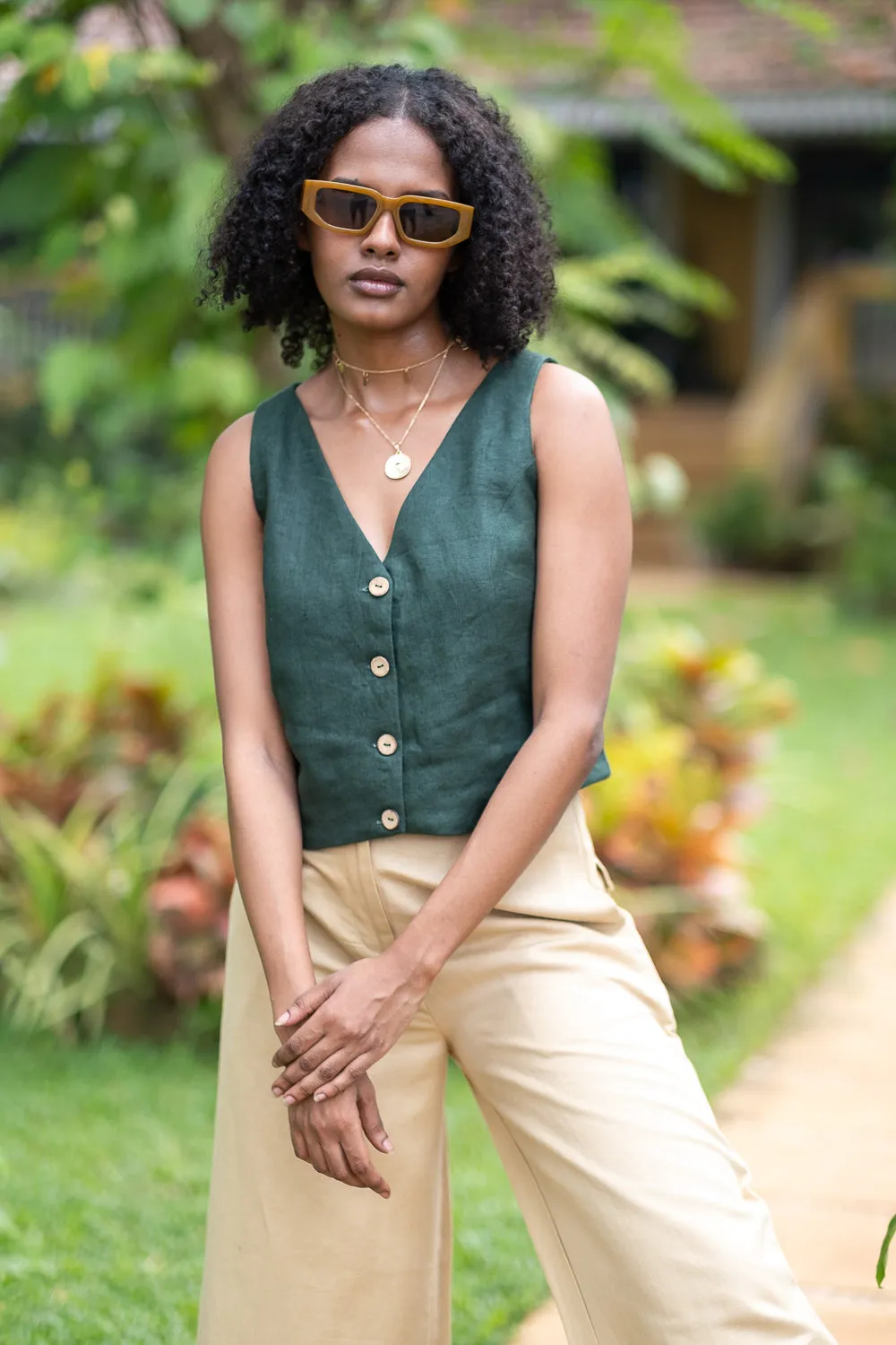The Heavy Linen Waistcoat