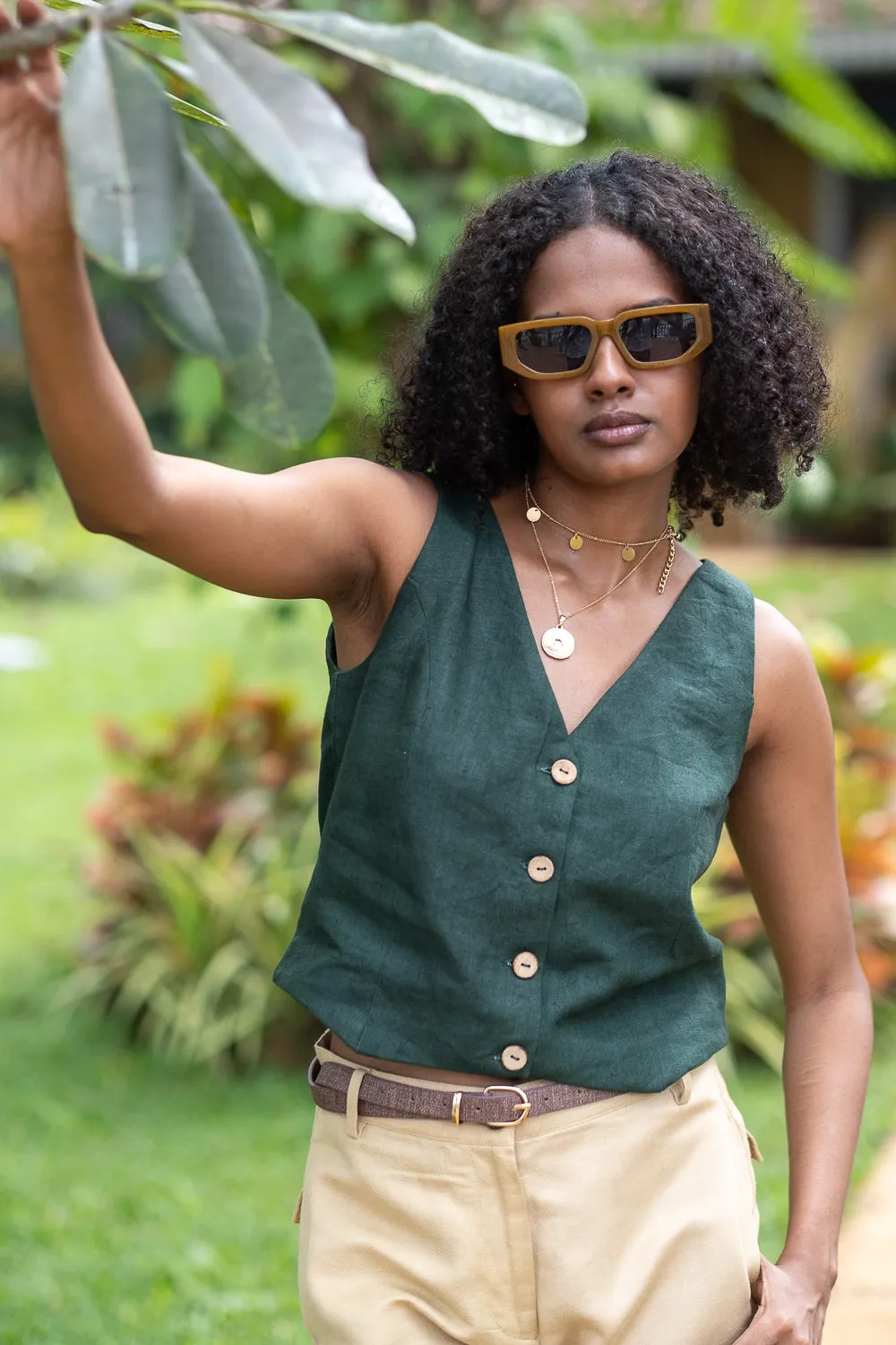 The Heavy Linen Waistcoat