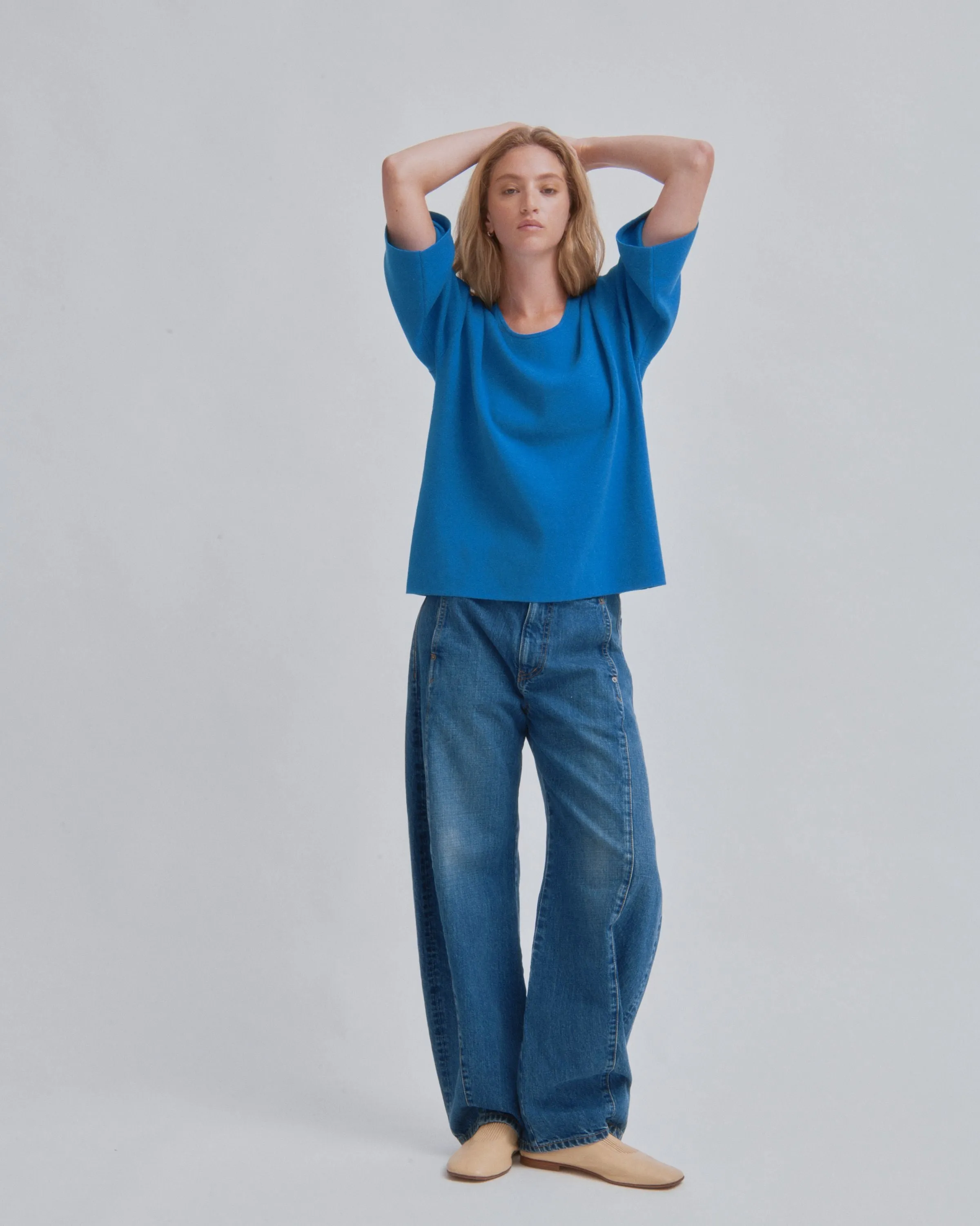 U-NECK KNIT TEE IN CERULEAN