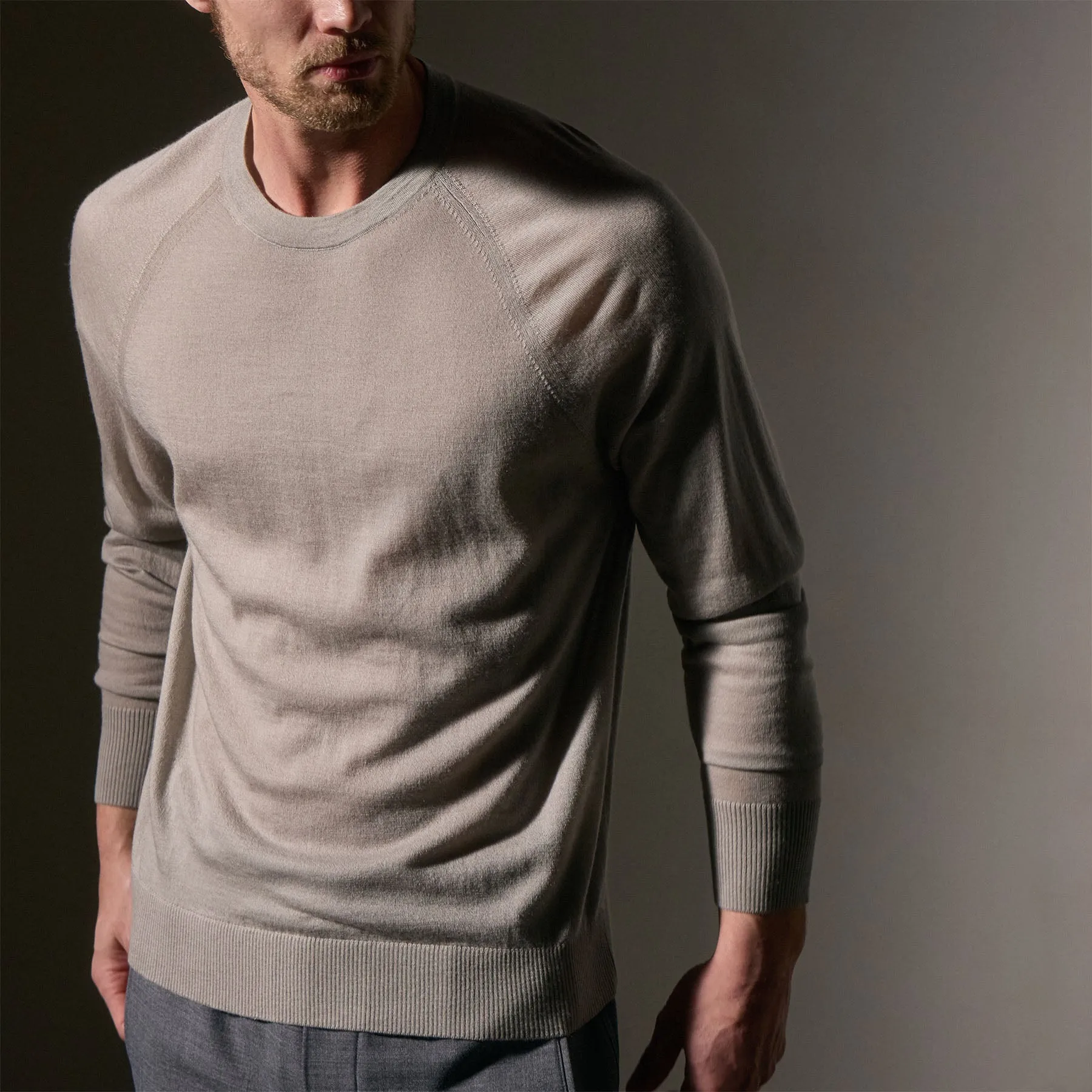 Ultrafine Cashmere Crew - Concrete