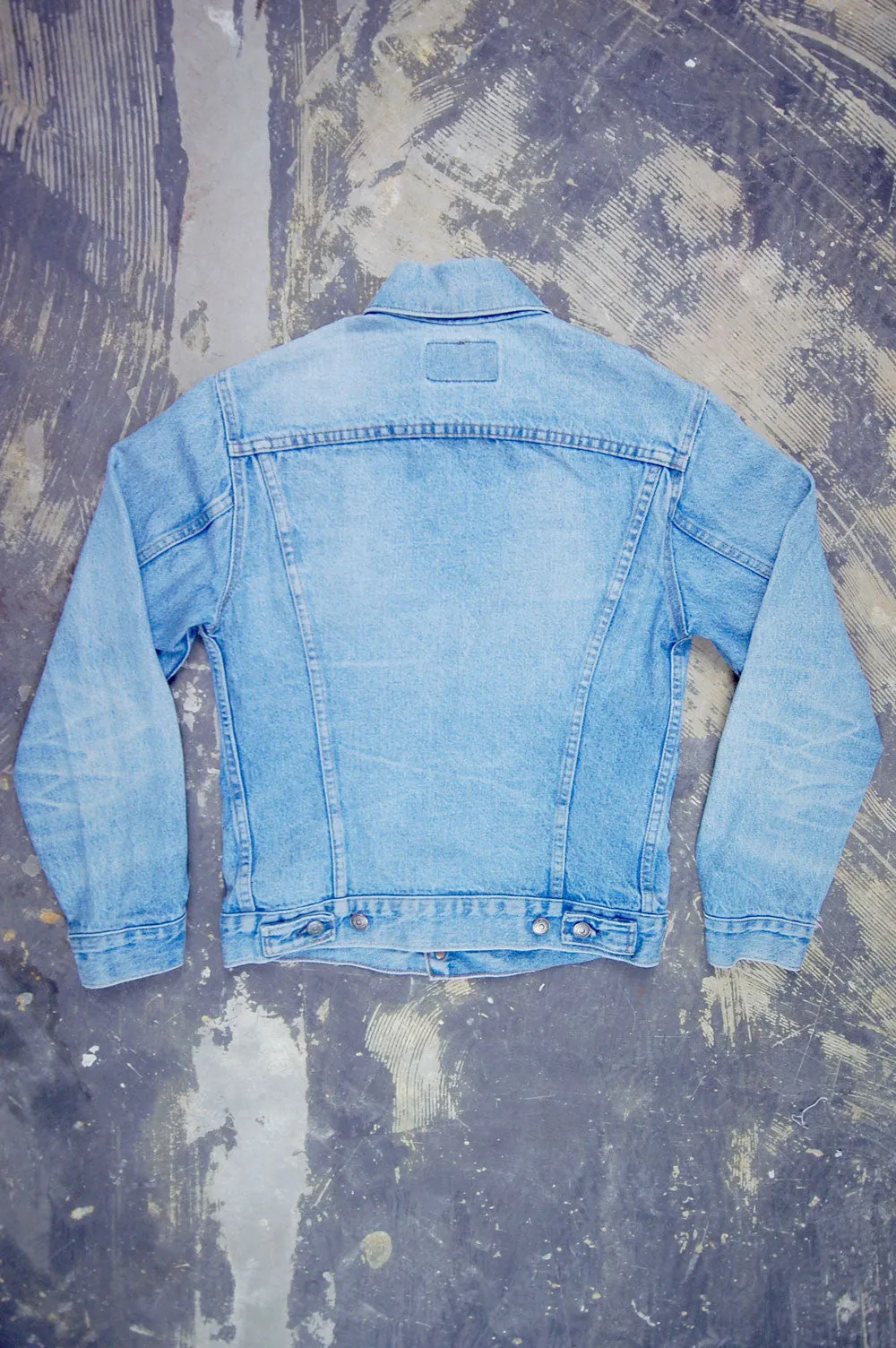 Vintage USA 1980's Custom Swallows 4 Pocket Super Wash Denim Truckers Jacket (JYJ-061)