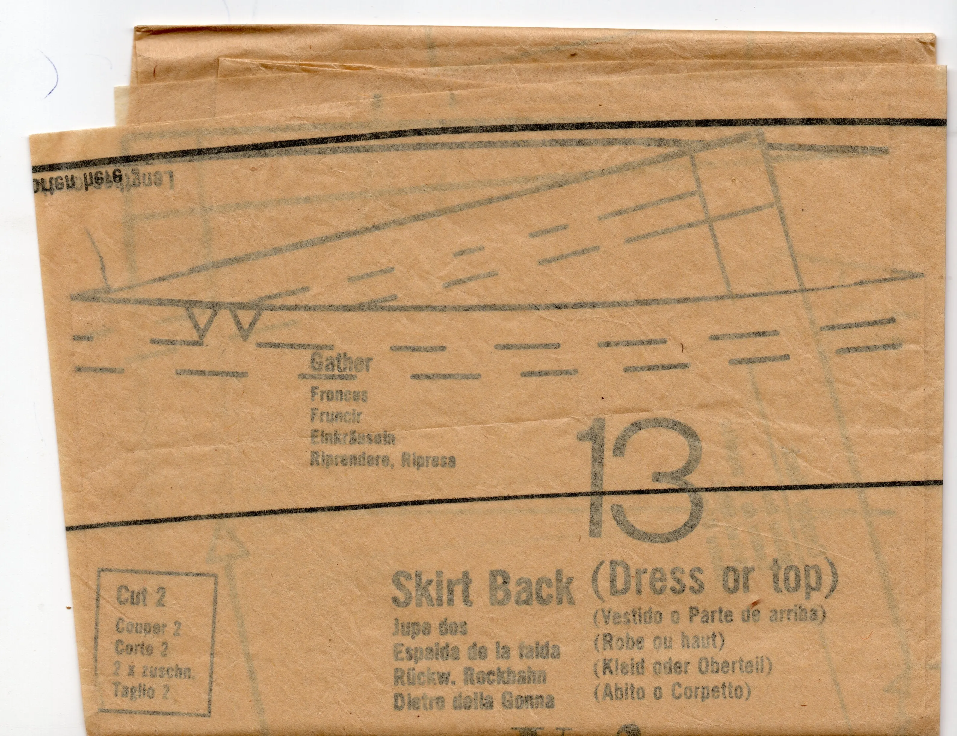 Vogue Basic Design 2890 Womens Puff Sleeved Dress Top & Skirt 1970s Vintage Sewing Pattern Size 8 Bust 31.5 inches