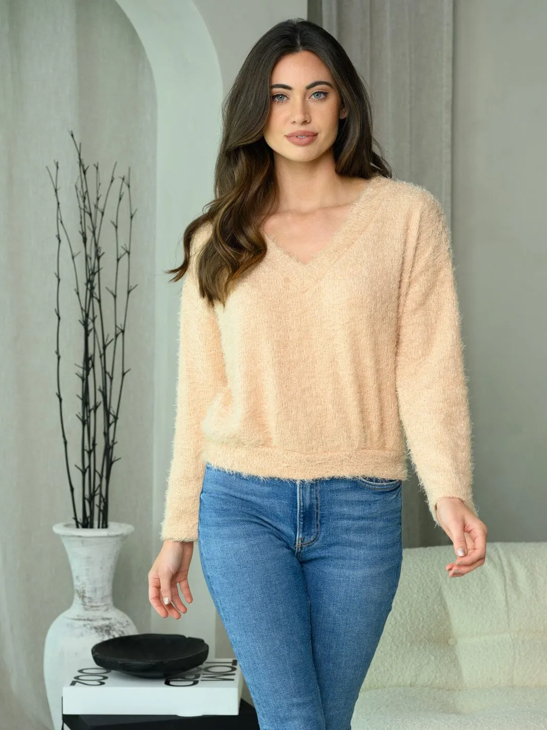WOMEN'S LONG SLEEVE V-NECK FUZZY SWEATER TOP