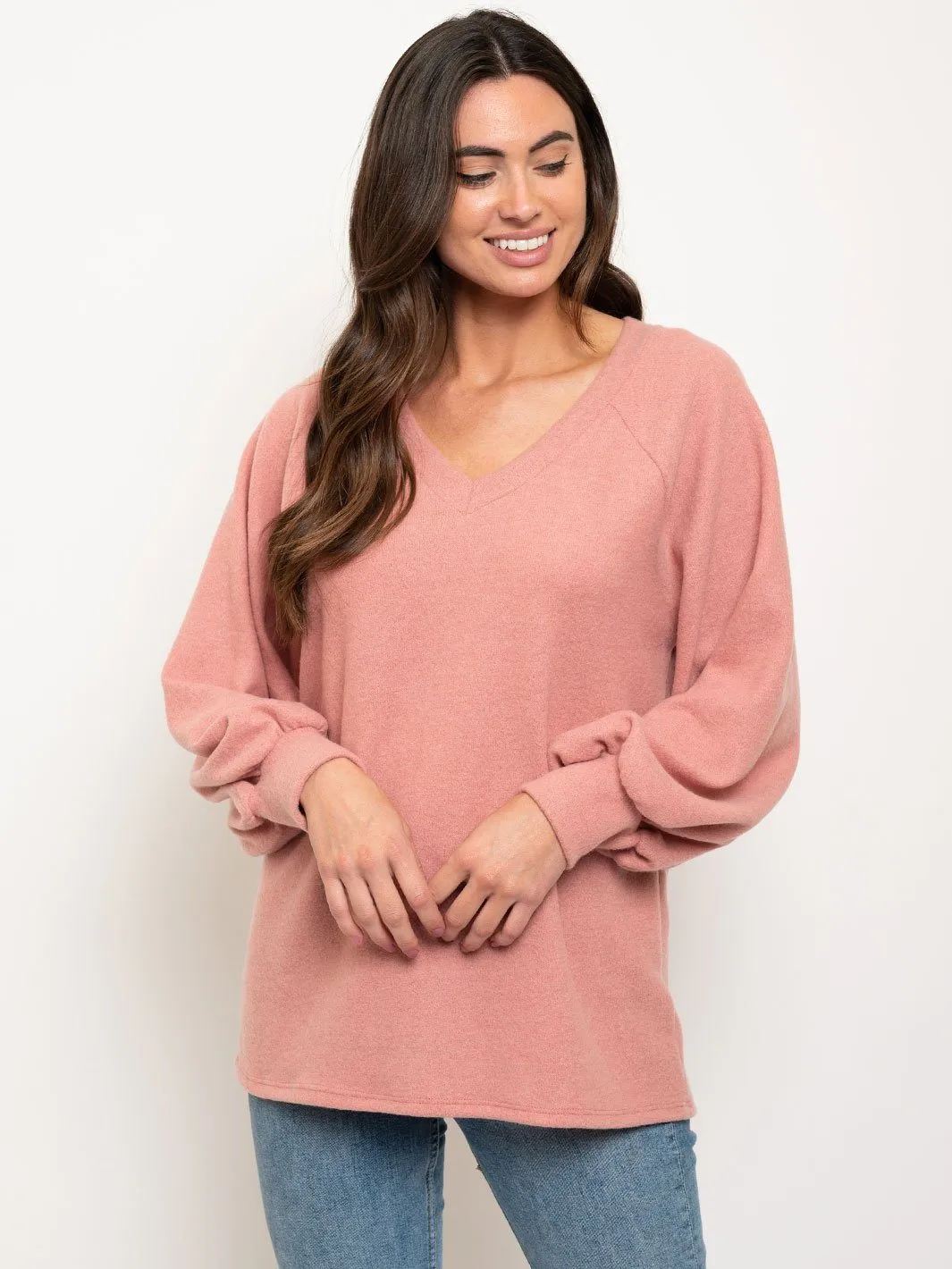 WOMEN'S LONG SLEEVE V-NECK  TOP