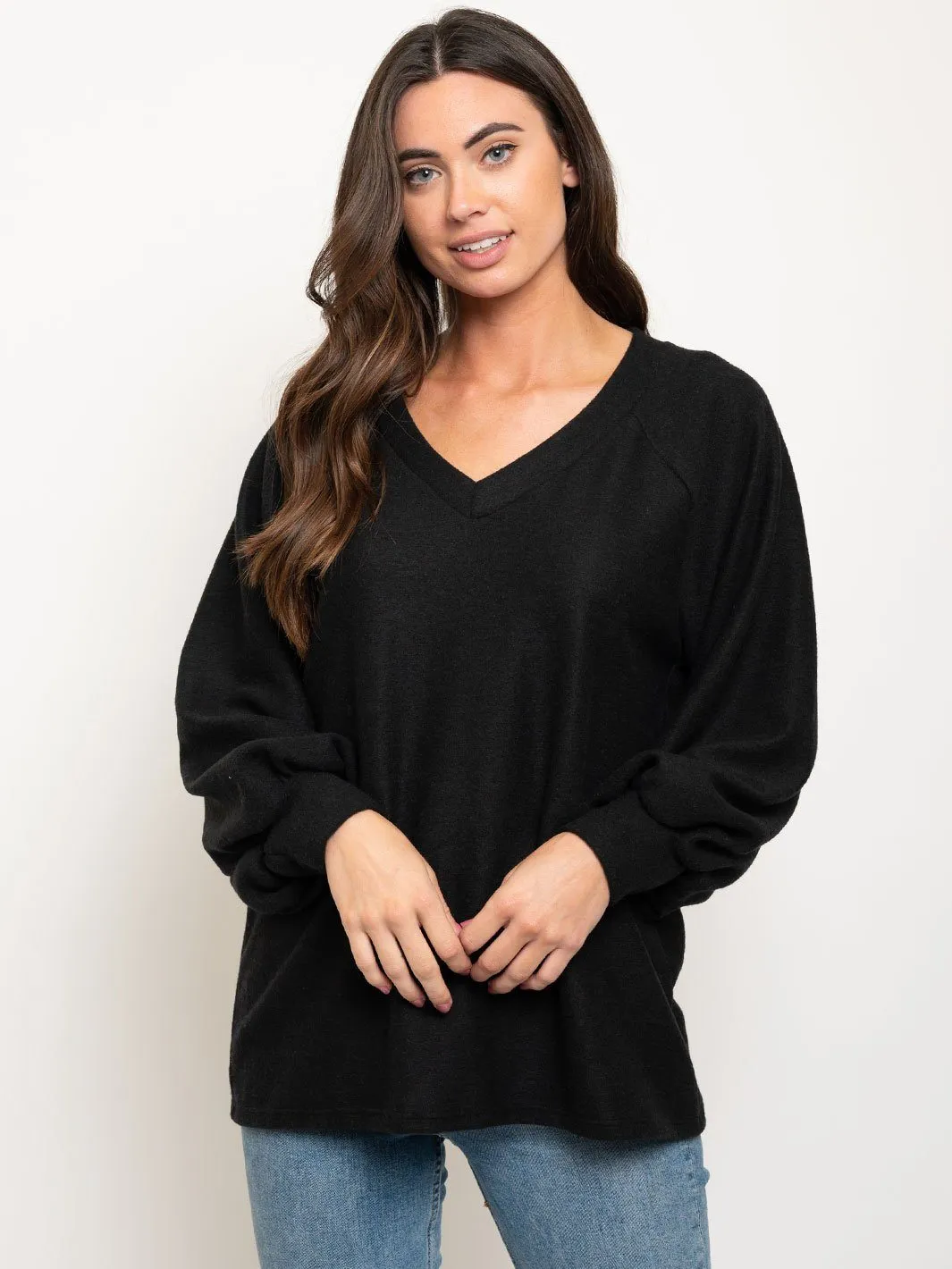 WOMEN'S LONG SLEEVE V-NECK  TOP
